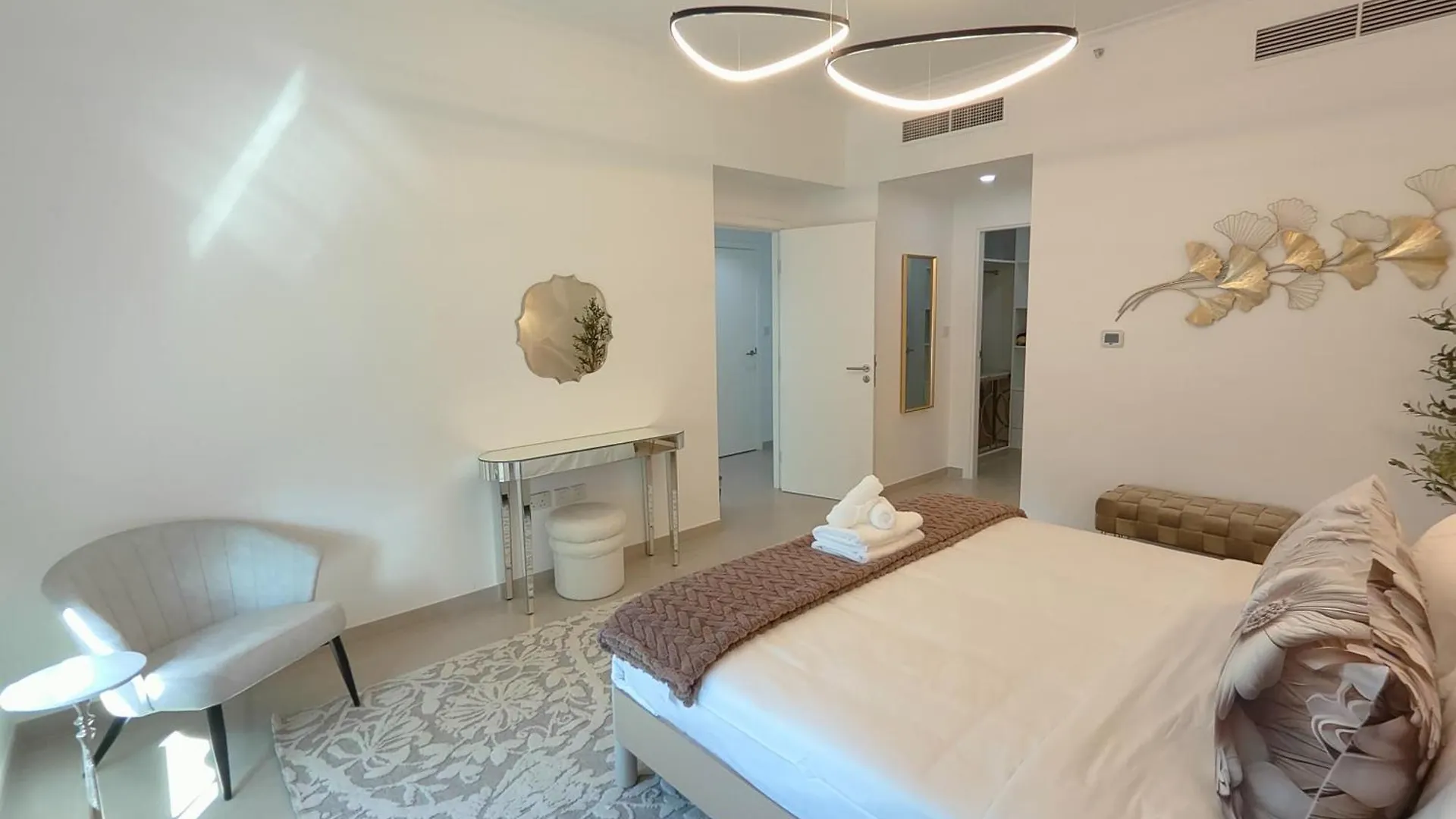 Luxury Burj Facing Apt In Dt Dubai 0*,  United Arab Emirates